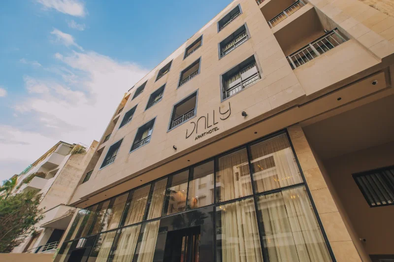 DALLY APART HOTEL
